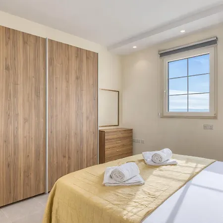 Apartament New! Spacious 3 Bedroom In Mgarr By Sf Homes *